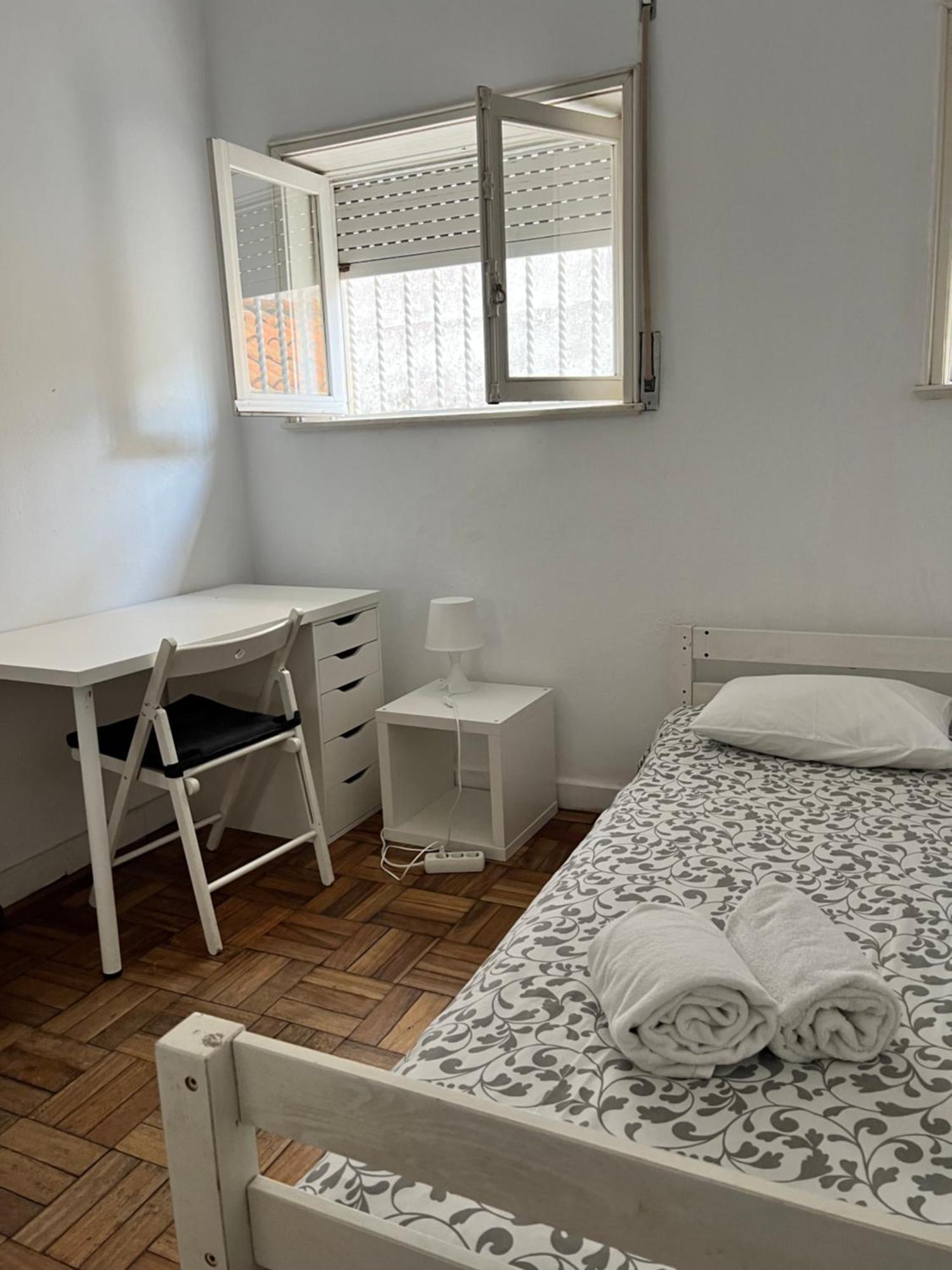 Relogio Guest House OOporto Exteriör bild